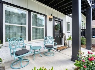 505 Hampton Xing, Woodstock, GA 30188
