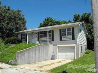335 W 7th St, Hermann, MO 65041
