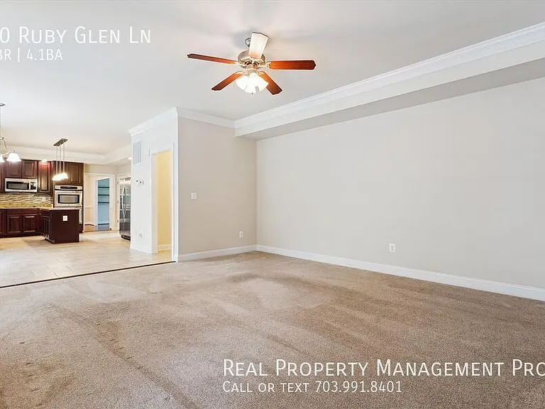 70 Ruby Glen Ln — Photo 20