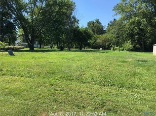 401 Rulf St, Defiance, OH 43512