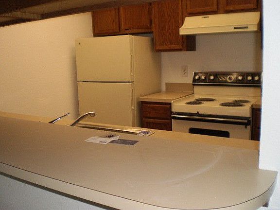 3rd image of 8812 20th Ave NE APT A104