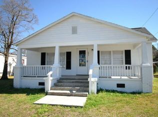 603 S Chestnut St, Mount Olive, NC 28365