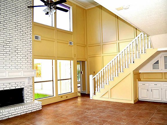 4th image of 15314 Sierra Pines Ct