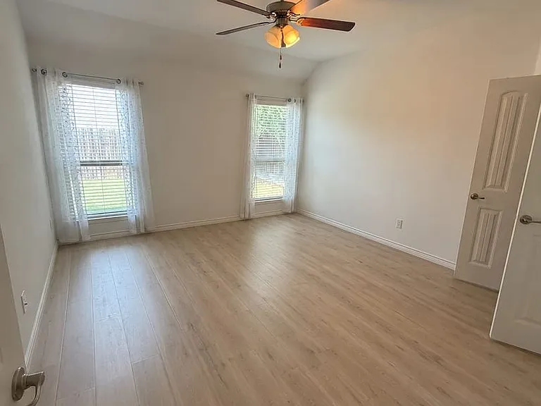 10020 Levelland Pl — Photo 9