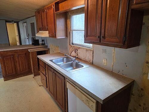 5th image of 700 Coates Branch Rd