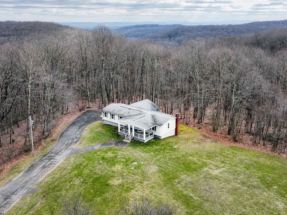 3243 Grafton Rd, WV 26508 Zillow