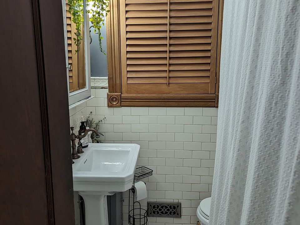 465 Hoboken Rd, Carlstadt, NJ 07072 Zillow