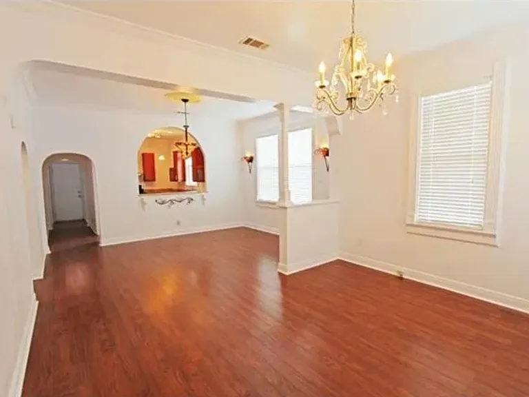 4136 Elba St — Photo 4