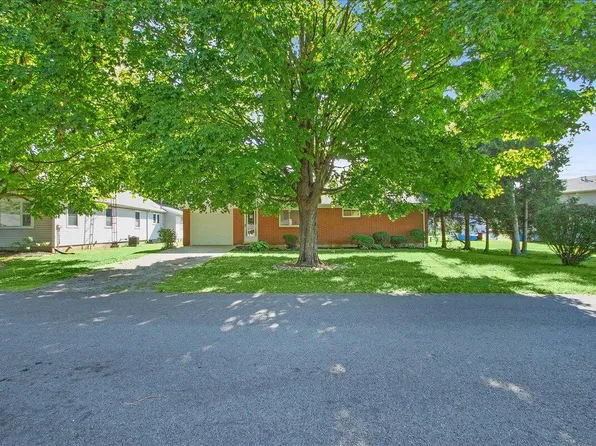 231 Miller St, West Liberty, OH 43357