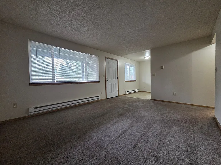 424 161st St S #1-10 — Photo 11