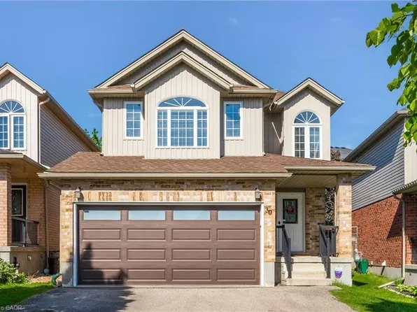30 Bridleridge St, Kitchener, ON N2P 2V1