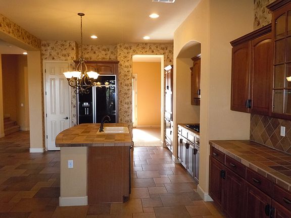 4th image of 3011 S Kimberlee Ct