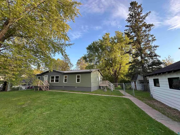 3748 Mulvahill Rd, Duluth, MN 55803