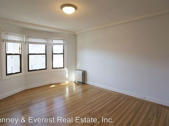 3rd image of 494 27th Ave #8454501