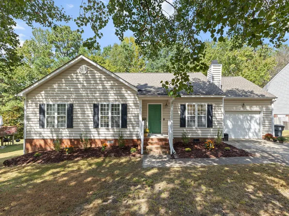 1122 Delham Rd, Knightdale, NC 27545