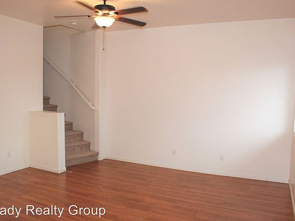 3rd image of 1350 Dusty Creek St