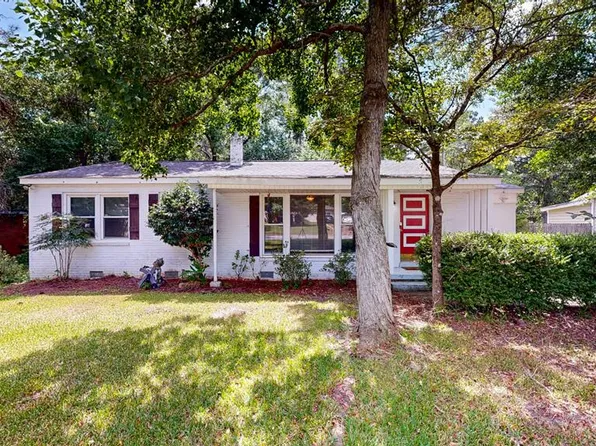 1931 Sullivan Dr, Dothan, AL 36303