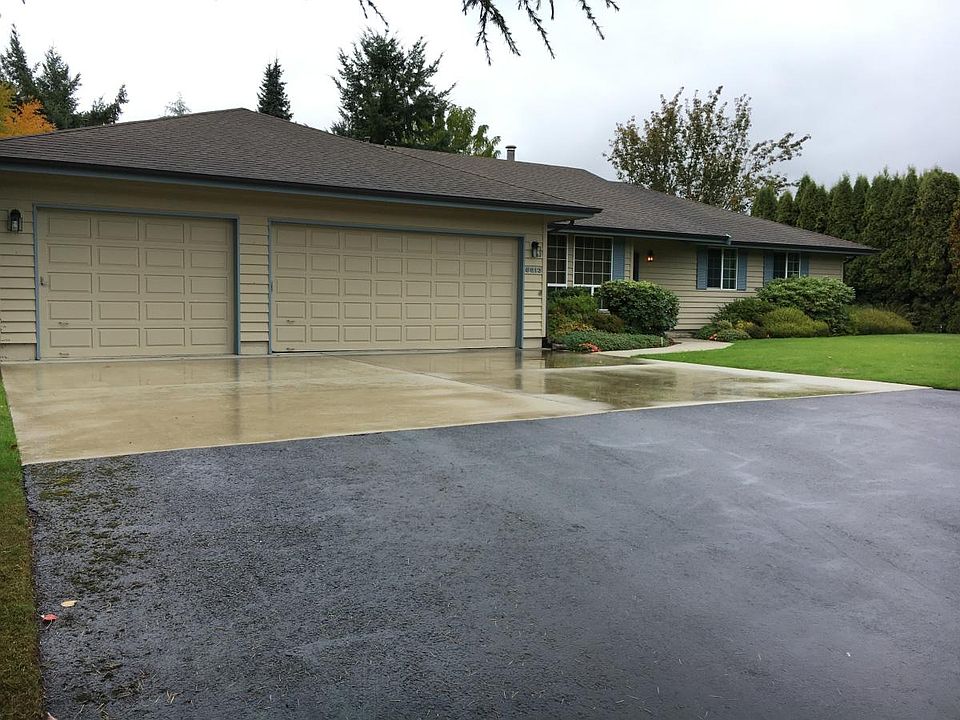 1st image of 5913 Glenmore Dr SE
