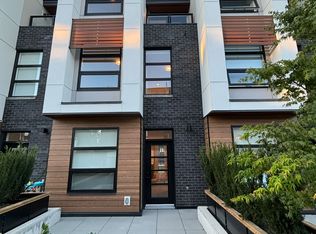 6085 Irmin St #1103, Burnaby, BC V5J0J7