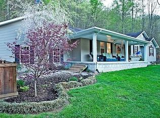 871 Stephens Branch Rd, Martin, KY 41649