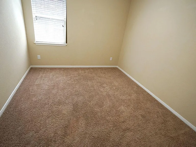 1067 Cedar Lake Ct — Photo 28