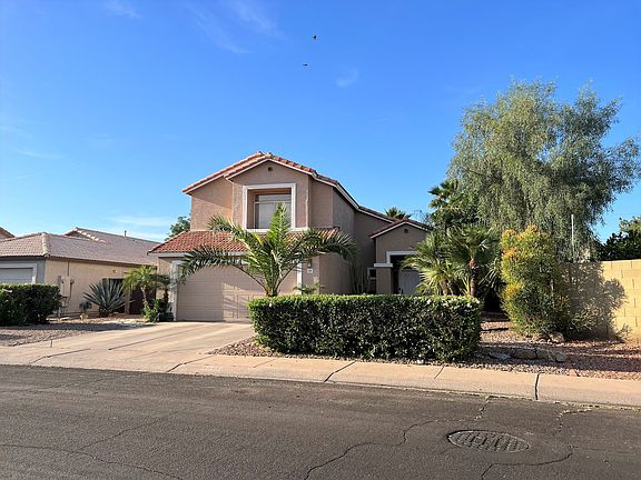 3rd image of 1345 E Tradewind Dr