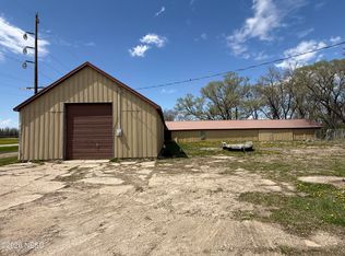 W 12th Ave, Milbank, SD 57252