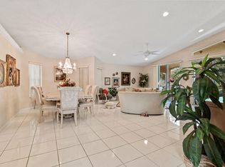 2832 Waters Edge Cir, Greenacres, FL 33413