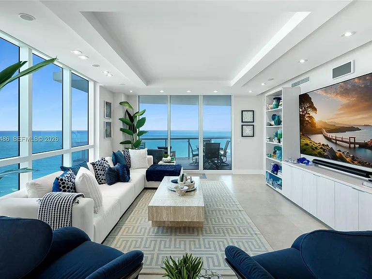 3801 Collins Ave #1906 — Photo 1