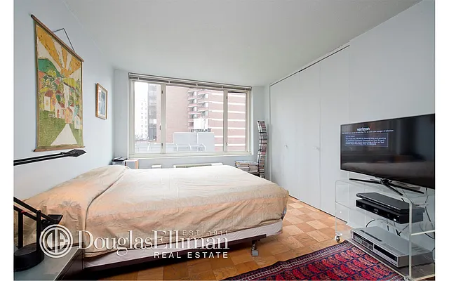 Sold by Douglas Elliman | media 2