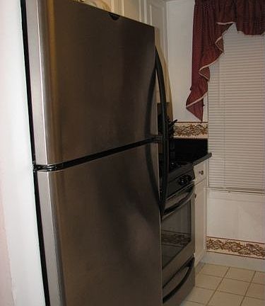 5th image of 25 Juniper Ct #J25