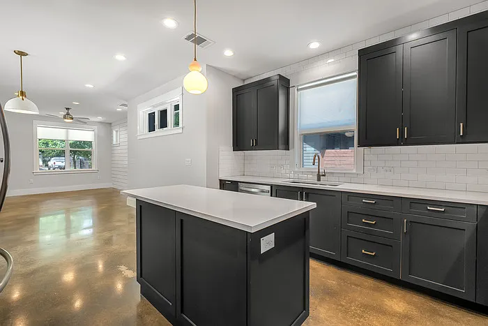2821 Castro St #1 — Photo 6