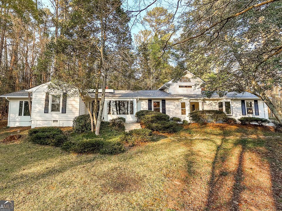 1st image of 550 Fortson Rd