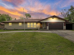 5525 82nd St, Kenosha, WI 53142