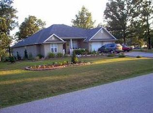 1348 New Woodbridge Rd, Camdenton, MO 65020