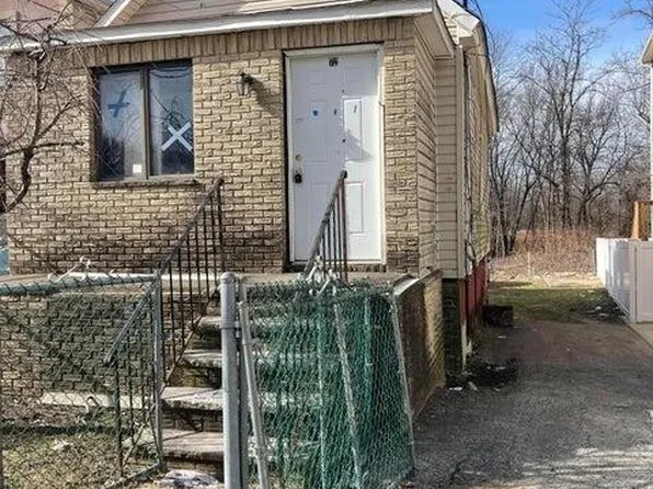 72 Holland Ave, Staten Island, NY 10303