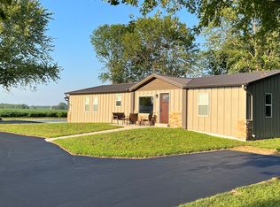 10520 County Road 110, Carthage, MO 64836