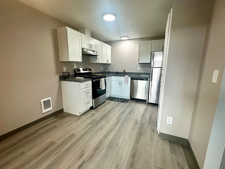 Forest Park Apartments — Photo 46