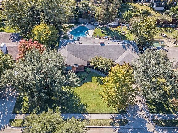2nd image of 522 Highland Blvd