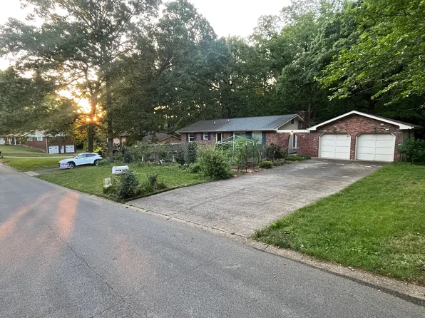 504 Paragon Dr #A, Chattanooga, TN 37415