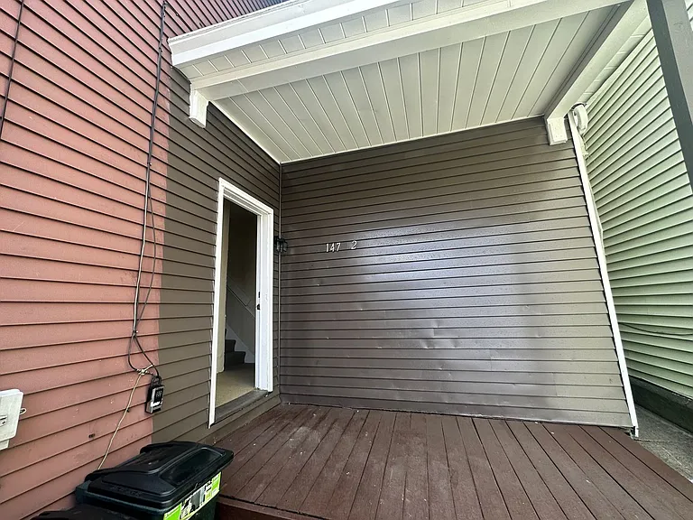 147 Virginia Ave — Photo 16