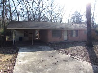 610 Sceyne Rd, Kilgore, TX 75662