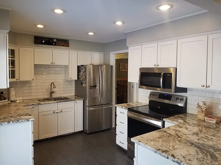 4370 Dakota St SE — Photo 17