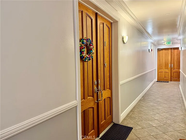 11989 Laurelwood Dr #1 — Photo 32