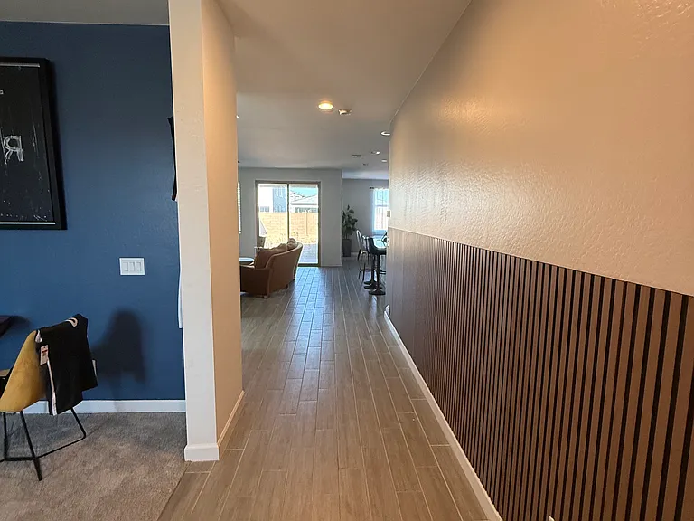 5618 W Alta Mesa Ave — Photo 2