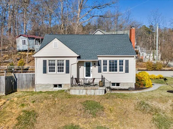 614 Dalewood Ave, Salem, VA 24153