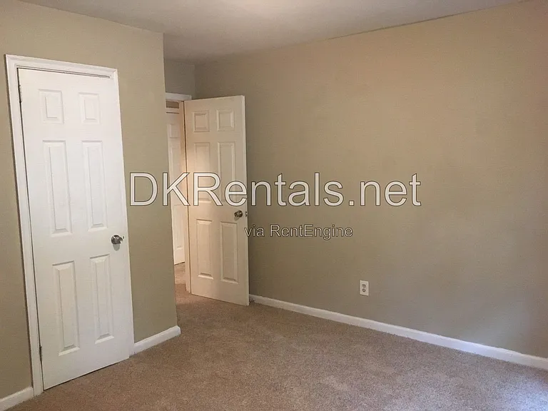 808 Meadow Pl — Photo 16