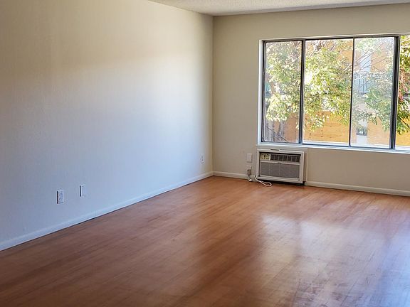2nd image of 11271 Otsego St #108