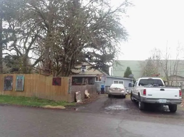 3366 SE Vineyard Rd, Milwaukie, OR 97267