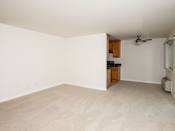 3rd image of 936 Kiely Blvd Unit D